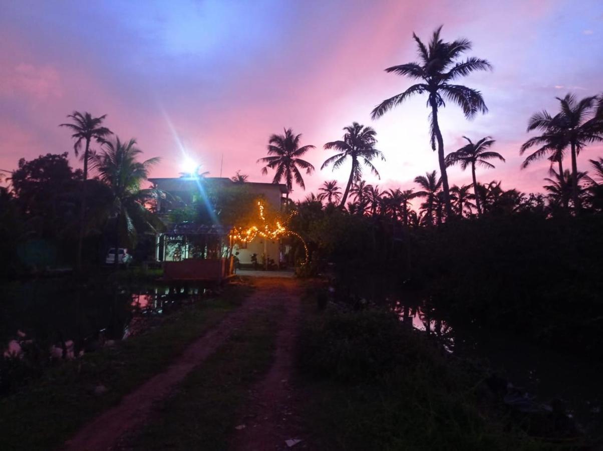 Aqua Green Home Stay Mundrothuruth Exterior foto