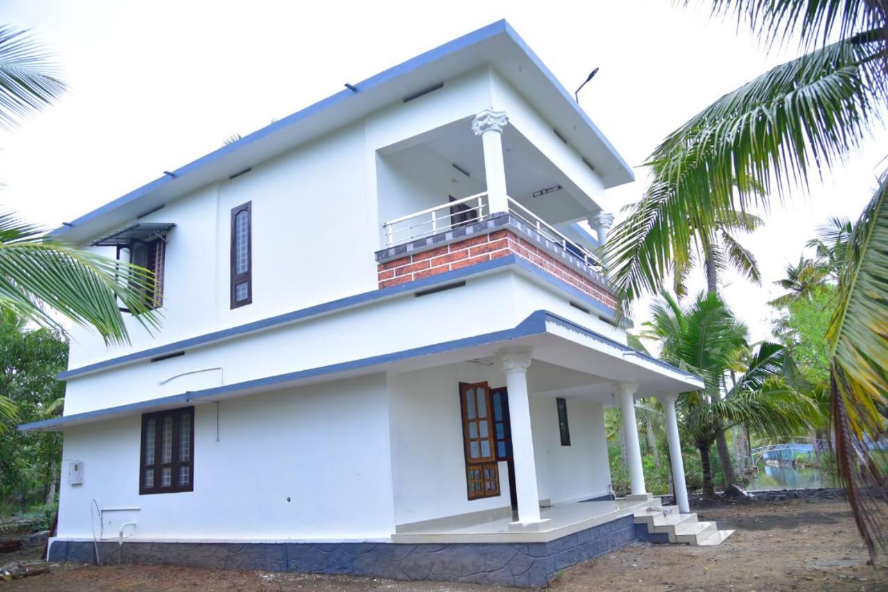 Aqua Green Home Stay Mundrothuruth Exterior foto